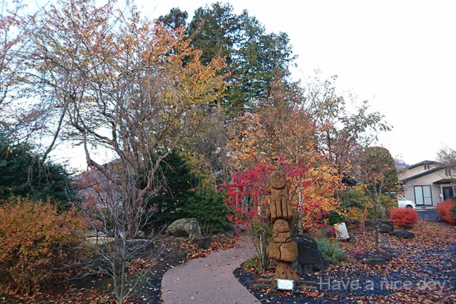 亀麿神社の入口